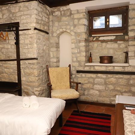 Vila Art Berat Castle Εξωτερικό φωτογραφία